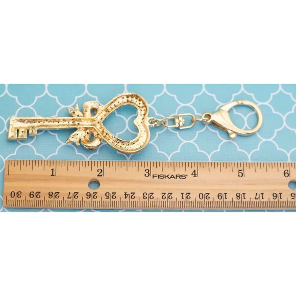Vintage Ribbon Key Rhinestone Keychain - R13 - Picture 2 of 2